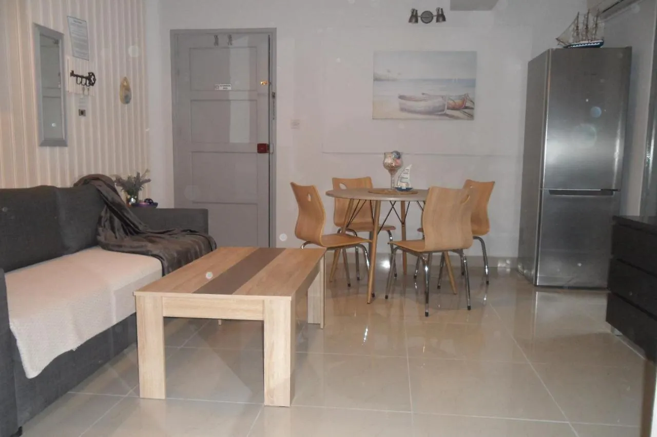 איה נאפה Apartment Ground Floor, Free Internet 0*, איה נאפה